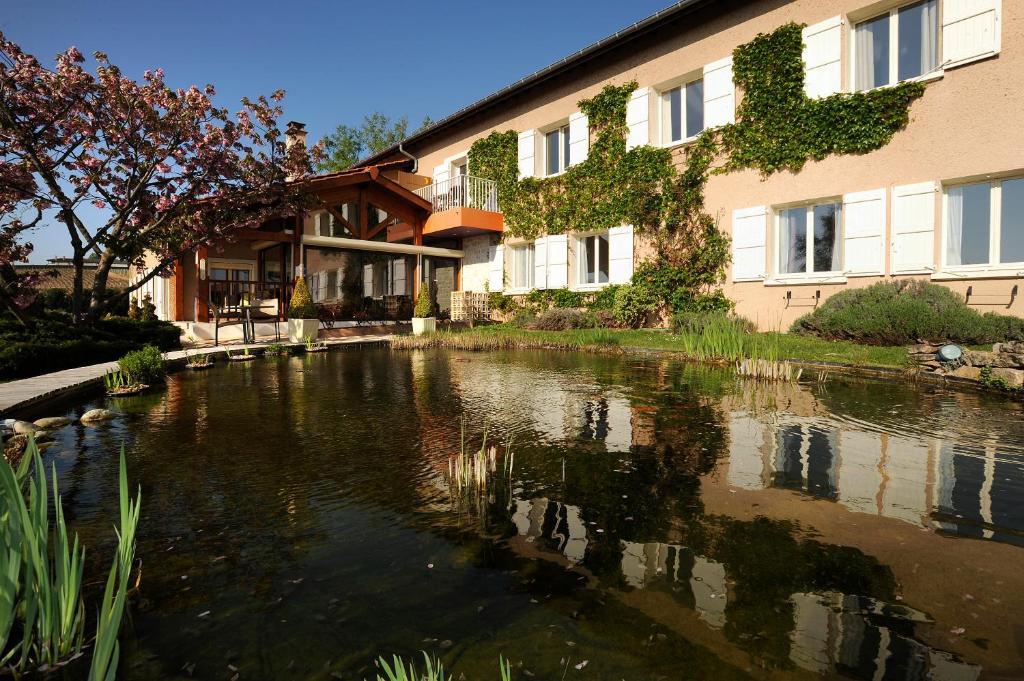 Logis Hotel Des Grands Vins Fleurie Eksteriør billede